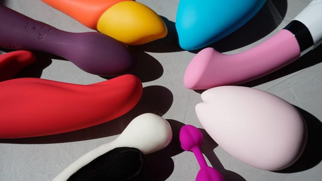 How to Buy Your First Vibrator - Tracy's Dog