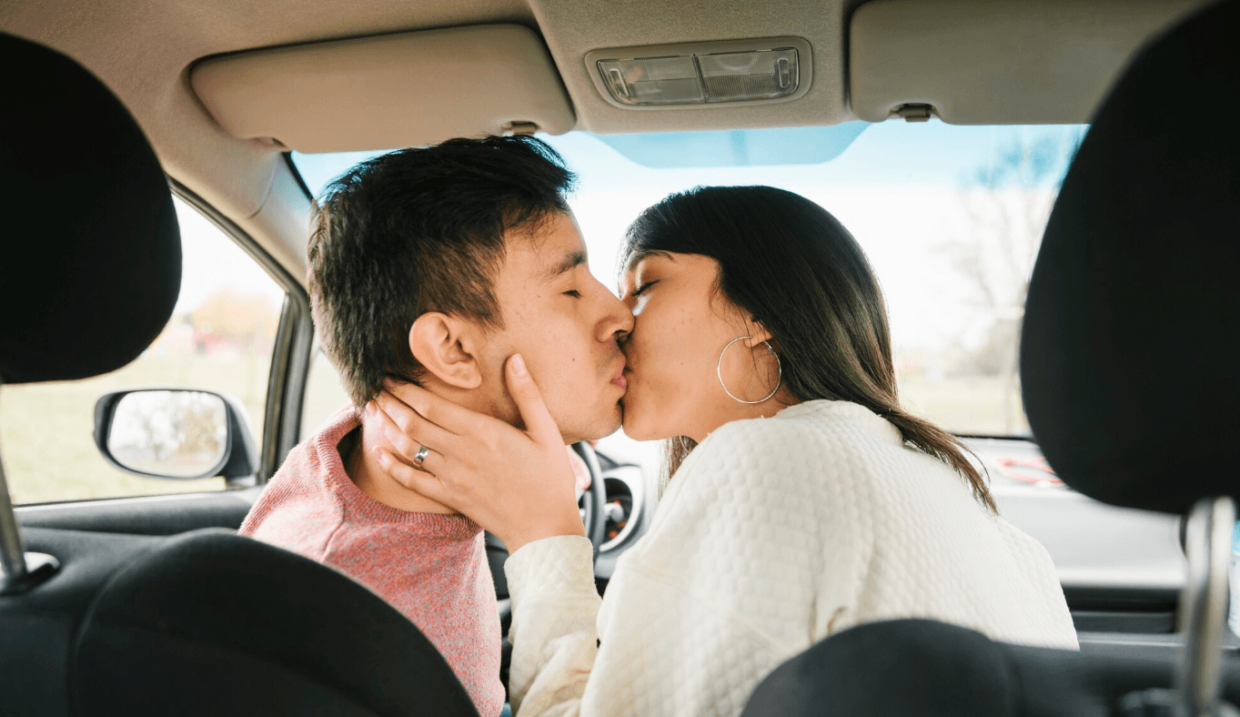 How to Have Sex in a Car: Tips & 5 Best Car Sex Positions - Tracy's Dog