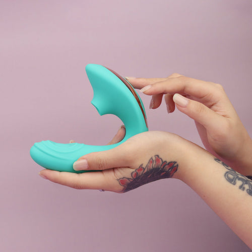 Juicy Clitoral Licking Vibrator (Europe)